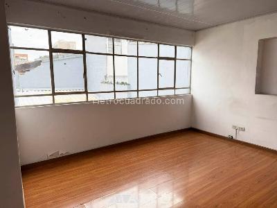 Casa de 3 alcobas en venta en Modelo Norte, Bogotá, 198 m² · foto 8 de 20