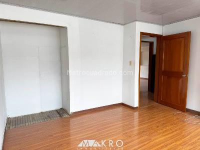 Casa de 3 alcobas en venta en Modelo Norte, Bogotá, 198 m² · foto 9 de 20
