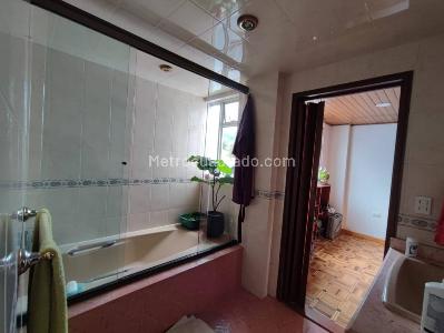 Apartamento en arriendo en Galerias, Bogotá · foto 7 de 20