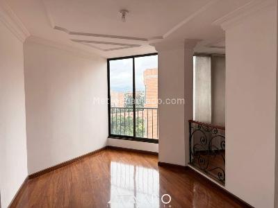 Apartamento en venta en Gratamira, Bogotá · foto 4 de 20