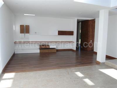 Casa de 5 alcobas en venta en San Simon, Bogotá, 1521 m² · foto 7 de 16