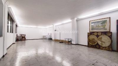 Apartamento de 3 alcobas en venta en Chico Oriental, Bogotá, 135 m² · foto 12 de 12