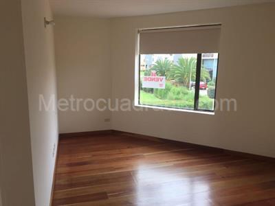 Casa de 4 alcobas en venta en San Simon, Bogotá, 420 m² · foto 14 de 17