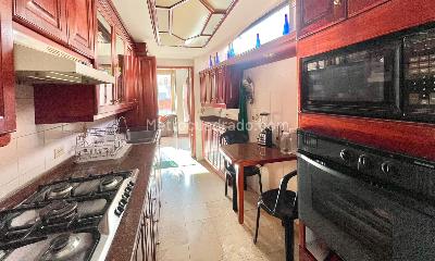 Apartamento de 4 alcobas en venta en Emaus Rosales, Bogotá, 180 m² · foto 4 de 20