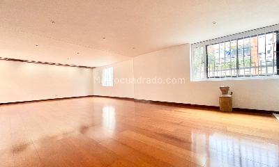 Apartamento en venta en Santa Barabara, Bogotá · foto 3 de 12
