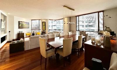 Apartamento de 3 alcobas en venta en Santa Barbara, Bogotá, 178 m² · foto 2 de 19
