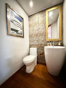 Apartamento de 3 alcobas en venta en Santa Barbara, Bogotá, 178 m² · foto 7 de 19