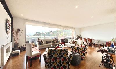 Apartamento de 4 alcobas en venta en Altos De Sotileza, Bogotá, 353 m² · foto 2 de 20