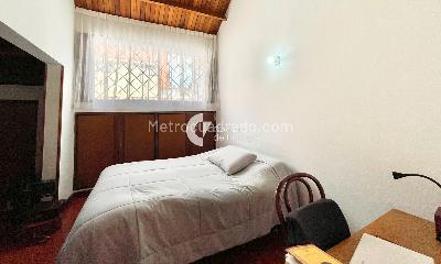 Casa de 3 alcobas en venta en Santa Barbara, Bogotá, 230 m² · foto 11 de 13