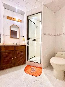 Casa de 3 alcobas en venta en Santa Barbara, Bogotá, 230 m² · foto 8 de 13