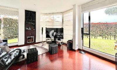 Casa de 4 alcobas en venta en Bosque De Pinos, Bogotá, 320 m² · foto 2 de 17