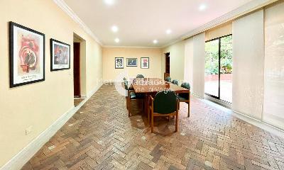 Apartamento de 3 alcobas en venta en Chico Reservado, Bogotá, 254 m² · foto 15 de 17