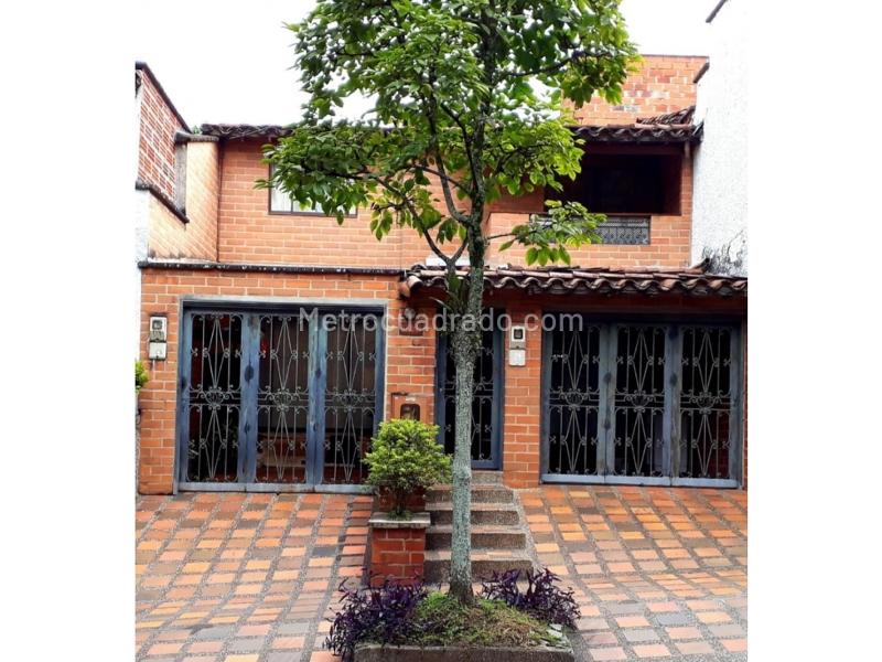 3BR House for Rent in Santa Mnica, Medellín