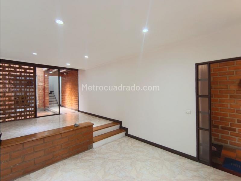 3BR House for Rent in Santa Mnica, Medellín - 7