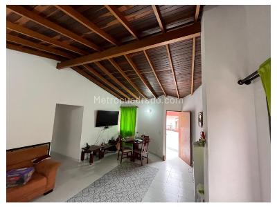 Apartamento de 3 alcobas en venta en Restrepo, Sabaneta, 88 m² · foto 1 de 20