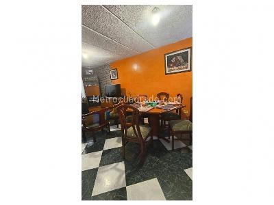 Casa de 3 alcobas en venta en Quintas De La Laguna, Soacha, 72 m² · foto 3 de 15