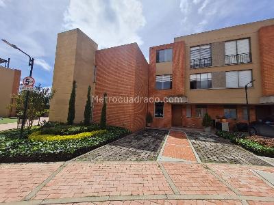 Casa de 4 alcobas en venta en Camino De Arrayanes, Bogotá, 162 m² · foto 6 de 20