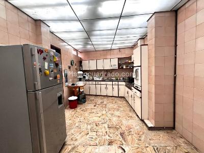 Casa de 5 alcobas en venta en Bosque Calderon, Bogotá, 165 m² · foto 8 de 20