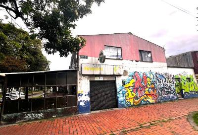 Casa de 3 alcobas en venta en Alamos Norte, Bogotá, 144 m² · foto 4 de 17