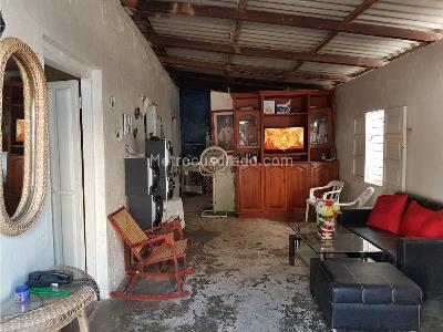 Casa de 3 alcobas en venta en Miraflores, Santa Marta, 90 m² · foto 9 de 16
