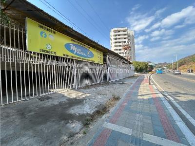 Local Comercial en Arriendo, Rodadero, Santa Marta