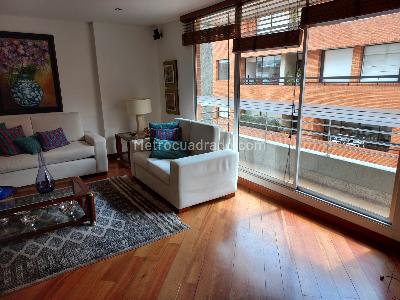 Apartamento de 3 alcobas en venta en Chico Virrey, Bogotá, 250 m² · foto 14 de 20