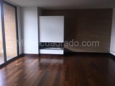 Apartamento de 2 alcobas en venta en Cabrera Chico, Bogotá, 113 m² · foto 2 de 20