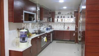 Apartamento en venta en Santa Barbara Central, Bogotá · foto 8 de 20