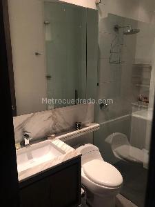 Apartamento de 2 alcobas en venta en El Nogal, Bogotá, 87 m² · foto 8 de 14