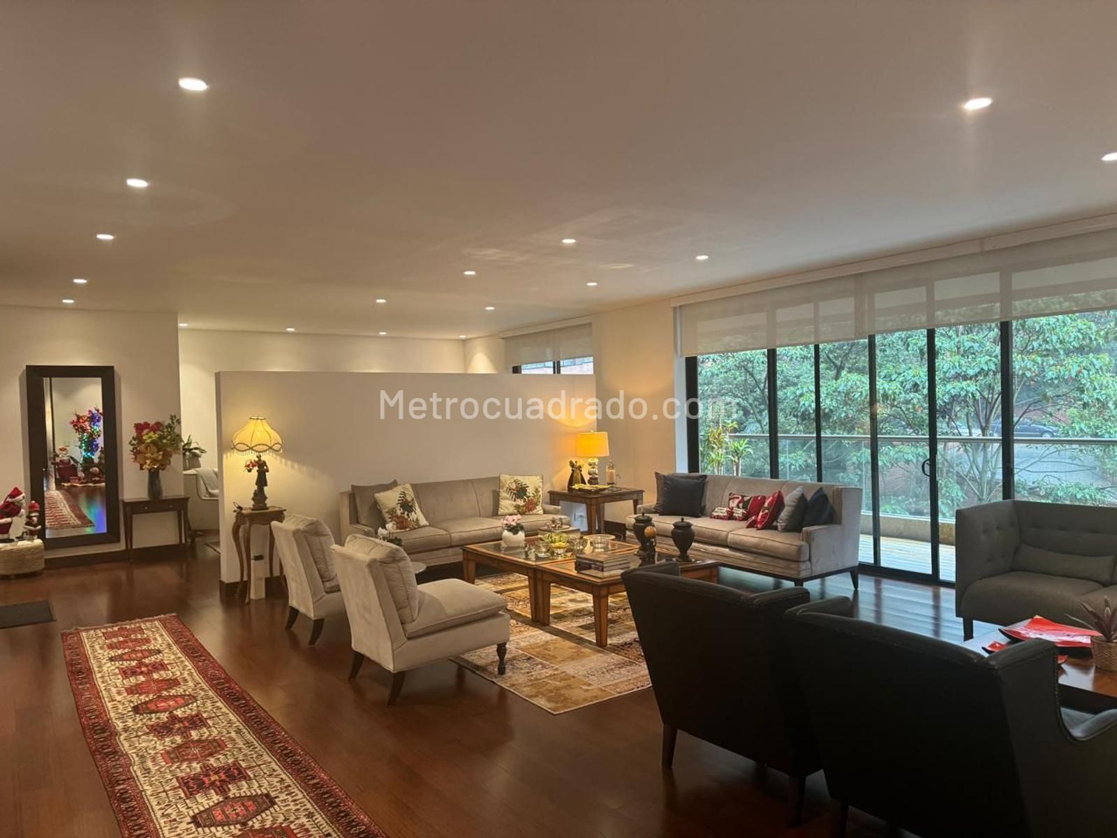 Apartamento de 3 habitaciones en venta en Rosales Bella Vista, Bogotá — imagen 1 de 20