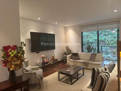 Apartamento de 3 alcobas en venta en Rosales Bella Vista, Bogotá, 321 m² · foto 2 de 20