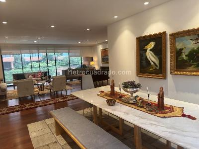 Apartamento de 3 alcobas en venta en Rosales Bella Vista, Bogotá, 321 m² · foto 5 de 20