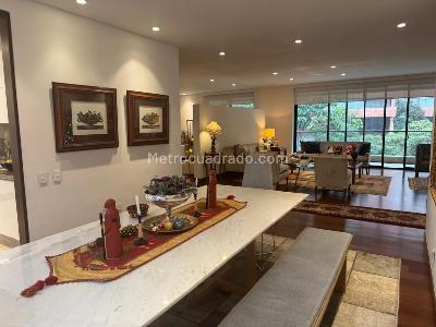 Apartamento de 3 alcobas en venta en Rosales Bella Vista, Bogotá, 321 m² · foto 6 de 20