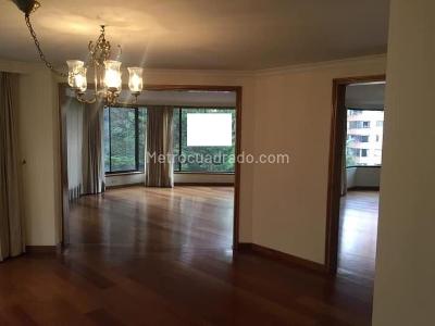 Apartamento en venta en La Cabrera, Bogotá · foto 3 de 9