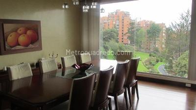 Apartamento de 3 alcobas en venta en Rosales Pietramonte, Bogotá, 335 m² · foto 3 de 20
