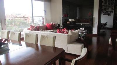 Apartamento de 3 alcobas en venta en Rosales Pietramonte, Bogotá, 335 m² · foto 4 de 20