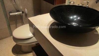 Apartamento de 3 alcobas en venta en Rosales Pietramonte, Bogotá, 335 m² · foto 14 de 20