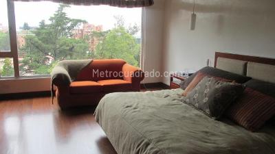 Apartamento de 3 alcobas en venta en Rosales Pietramonte, Bogotá, 335 m² · foto 16 de 20