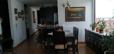 Apartamento de 2 alcobas en venta en Santa Barbara, Bogotá, 99 m² · foto 2 de 20