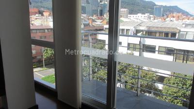 Apartamento de 2 alcobas en venta en Santa Barbara, Bogotá, 66 m² · foto 11 de 20