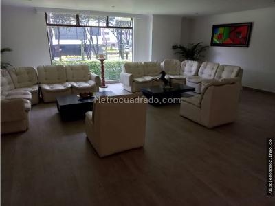 Apartamento de 3 alcobas en venta en Santa Barbara Unicentro Buganvillia, Bogotá, 173 m² · foto 16 de 20