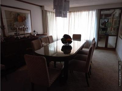 Apartamento de 3 alcobas en venta en Santa Barbara Unicentro Buganvillia, Bogotá, 173 m² · foto 20 de 20
