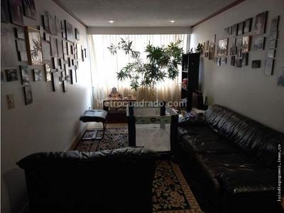 Apartamento en venta en Chico Museo, Bogotá · foto 3 de 13