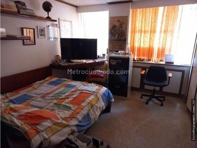 Apartamento en venta en Chico Museo, Bogotá · foto 8 de 13
