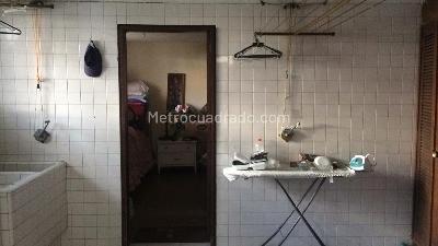 Casa de 3 alcobas en venta en Santa Barbara Central, Bogotá, 450 m² · foto 12 de 20