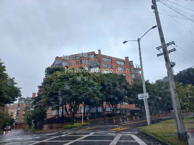 Apartamento de 3 alcobas en venta en Bella Suiza Baja, Bogotá, 230 m² · foto 20 de 20