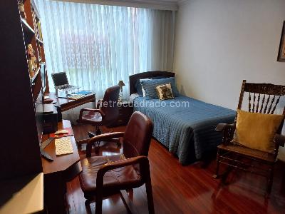 Apartamento de 3 alcobas en venta en Bella Suiza Baja, Bogotá, 230 m² · foto 7 de 20