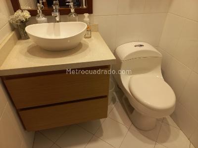 Apartamento de 3 alcobas en venta en Bella Suiza Baja, Bogotá, 230 m² · foto 8 de 20