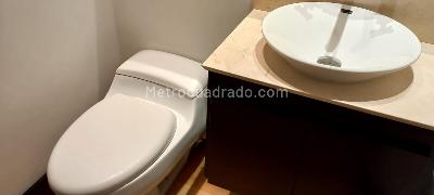 Apartaestudio en venta en Chico Navarra, Bogotá, 42 m² · foto 5 de 11