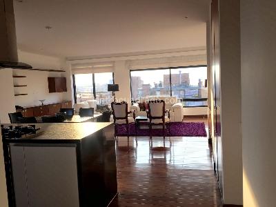 Apartamento de 3 alcobas en venta en Bellavista Rosales, Bogotá, 176 m² · foto 2 de 20